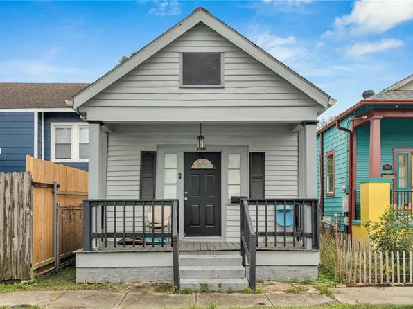 1530 Rousselin Dr, New Orleans, LA 70119