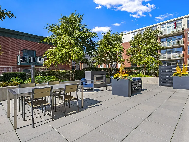 24 S Morgan Apartments — Photo 13