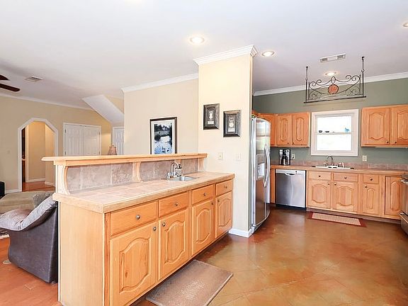 4th image of 4193 Bethel Rd