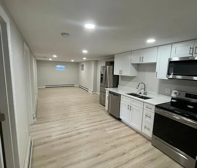 3210 W Longfellow Pl #C — Photo 4