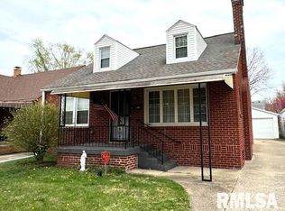 2016 Marland St, Springfield, IL 62702