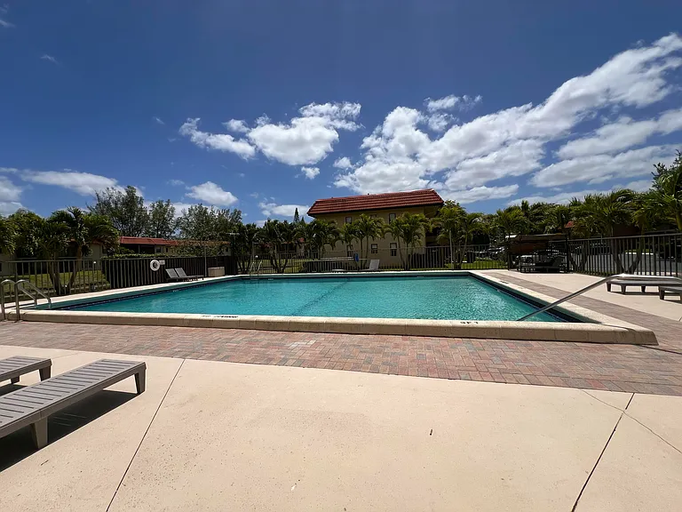 21911 Lake Forest Cir #206 — Photo 23