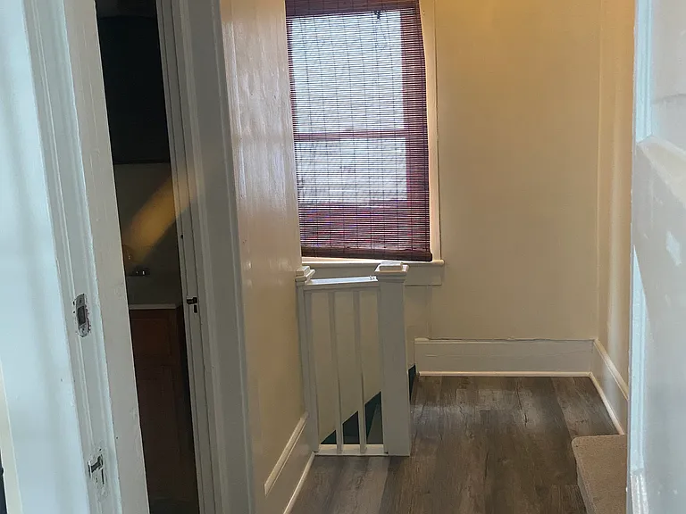 1111 Mount Clinton Pike — Photo 5