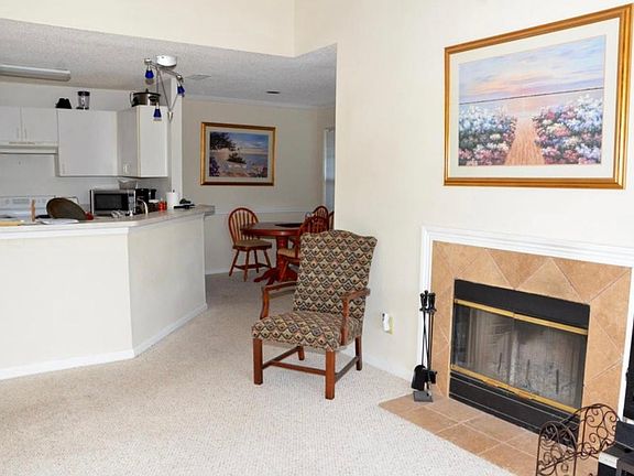 2nd image of 100 Ironwood Dr Unit 134