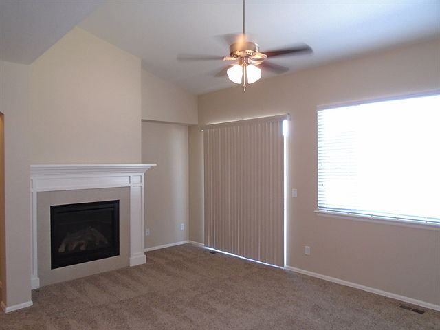 2nd image of 3222 Hinano St