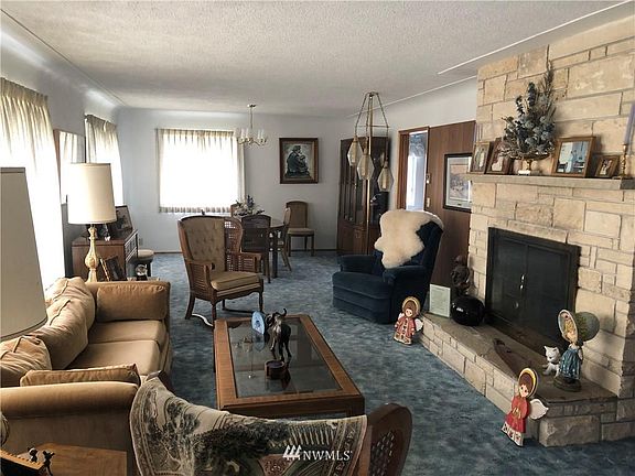 4th image of 2482 Evergreen Park Rd