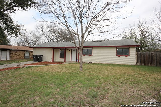 1st image of 10846 Edgecrest Dr