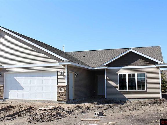 2nd image of 313 Skylark Dr