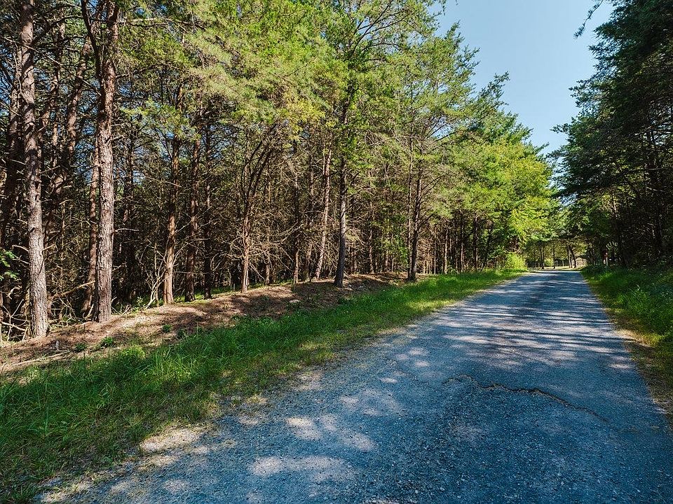 1st image of River Rd