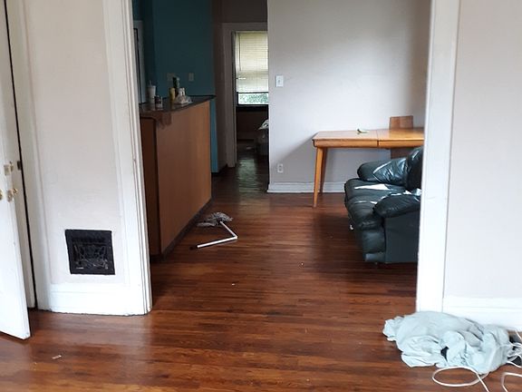 2nd image of 4479 Labadie Ave