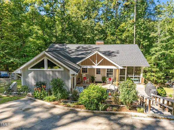 240 Duke Ln, Roxboro, NC 27574