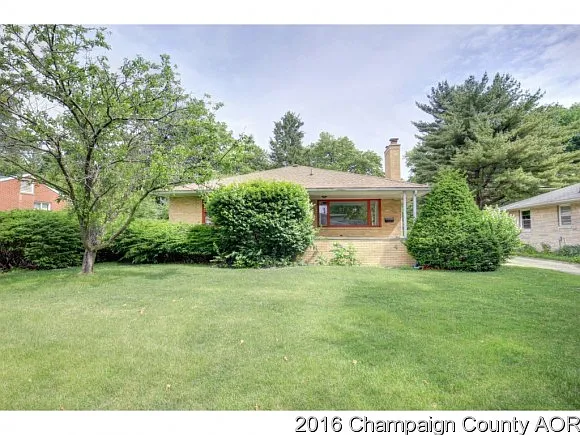 4 Montclair Rd photo 1