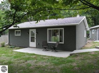 6760 Frankfort Hwy, Benzonia, MI 49616