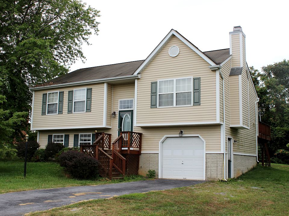 1st image of 38 Oatfield Ct