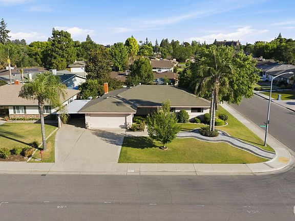 5th image of 5413 Inverrary Ct