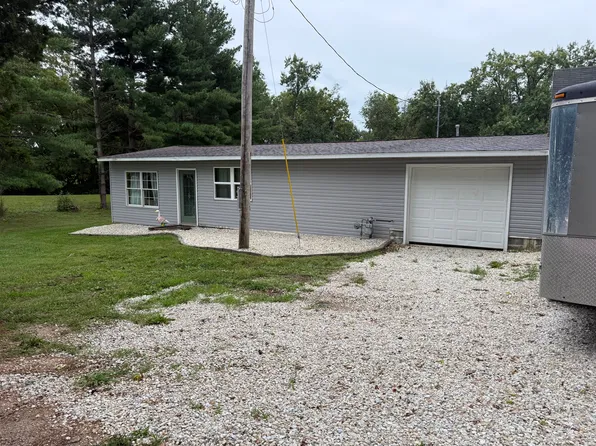 1743 State Highway 116 St, St Augustine, IL 61474