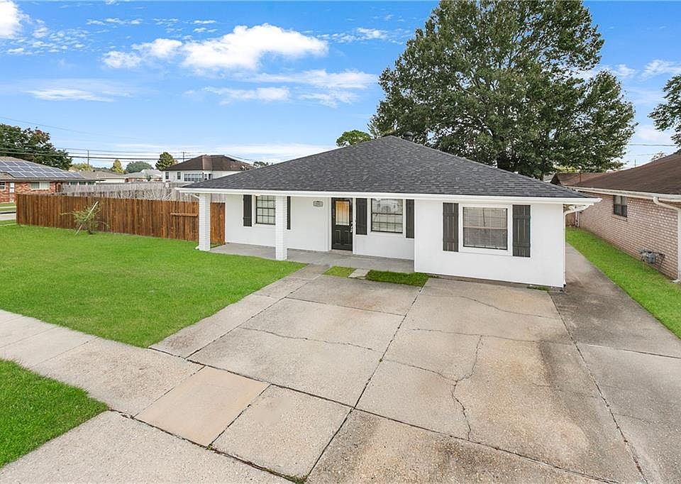 1st image of 3025 Corinne Dr
