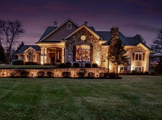 6638 Heritage Club Dr, Mason, OH 45040