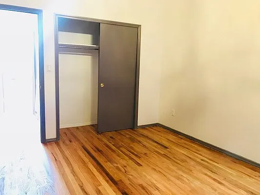 Rented by null | media 23