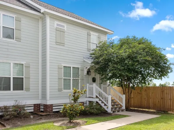 1220 Pithon St APT 16, Lake Charles, LA 70601