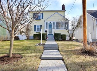 215 Homeland St, Fairfield, CT 06825