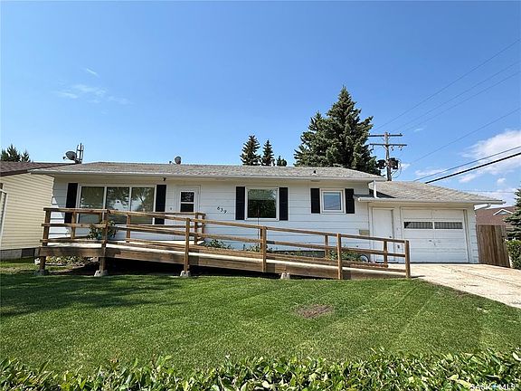 2nd image of 639 16th St
