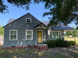 3778 Gillespie St, Fayetteville, NC 28306