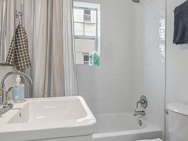 8 Sunset Dr #1 — Photo 17