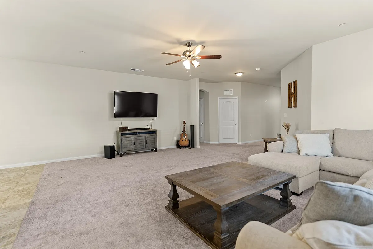 Building Photo - 9408 Citrus Creek Dr