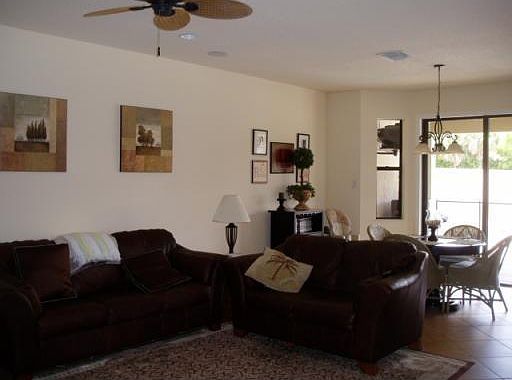 1st image of 4940 Bismark Palm Dr