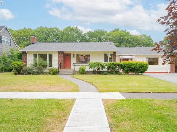 1516 23rd Ave, Longview, WA 98632