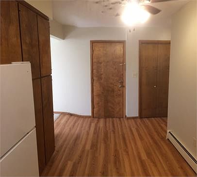 2nd image of 1105 13th Ave N APT 6