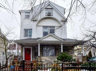 8767 116th St, Richmond Hill, NY 11418