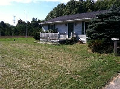 1st image of 10141 Felch Ave