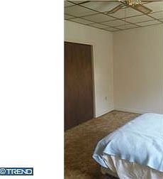 5th image of 2335 E Somerset St