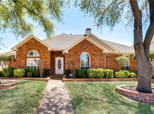 2688 Mum Dr, Richardson, TX 75082
