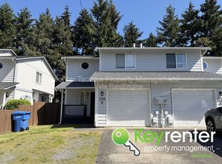 319 10th Ave SE #A, Puyallup, WA 98372