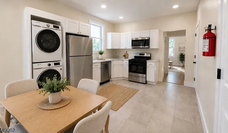 223 Munn Ave #2L — Photo 8