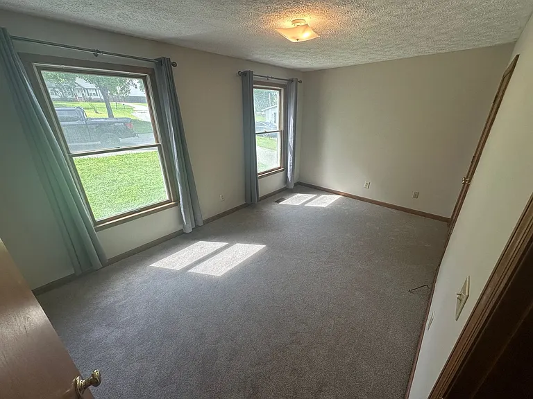 805 Pebble Cove Rd — Photo 7