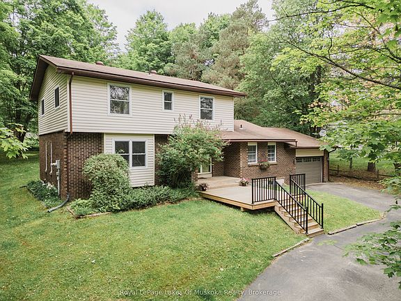 2nd image of 12 Murray St