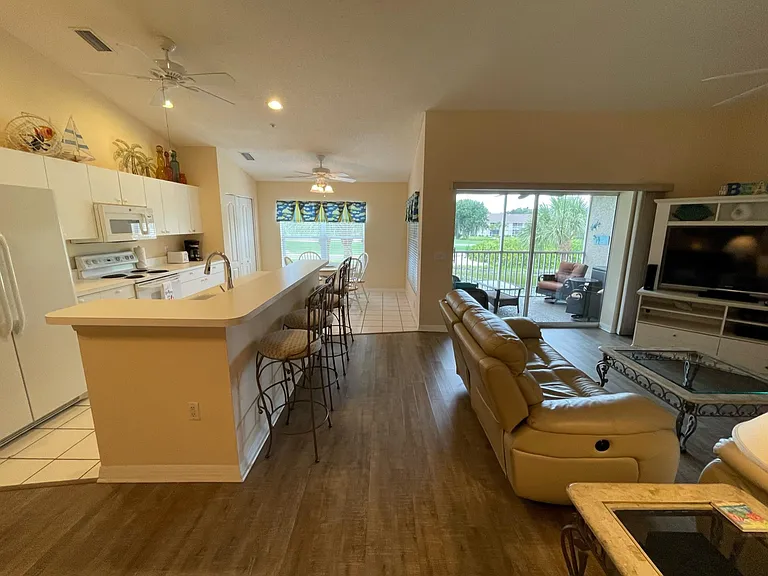 5230 Hyland Hills Ave #1323 — Photo 6