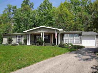 236 Runaway Rd, Abbottstown, PA 17301