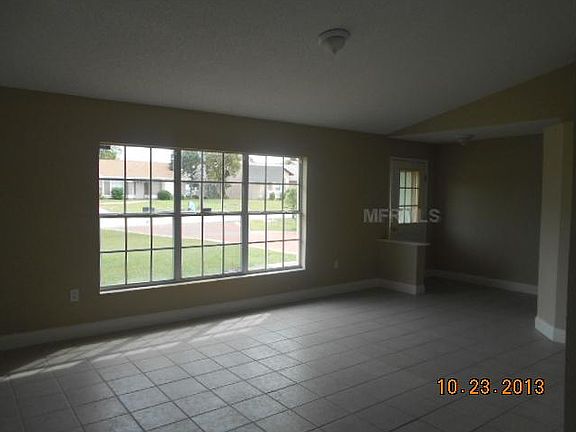 3rd image of 1572 Ortega Ave