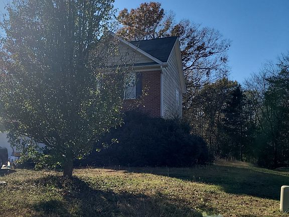 2nd image of 1712 Northside Dr