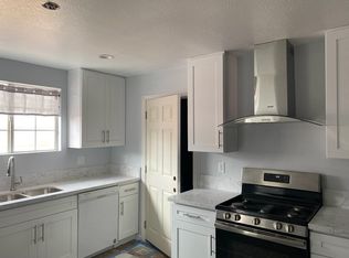 13801 Riata St, Garden Grove, CA 92844