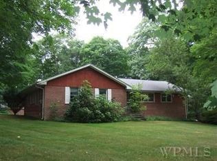 12 Raemont Rd, Granite Springs, NY 10527