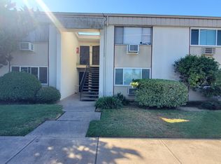 333 Poplar St APT 18, Oakdale, CA 95361