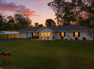 226 Hunt Club Circle, Galena, MO 65656