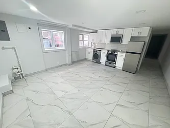 42 Southgate Court, #1