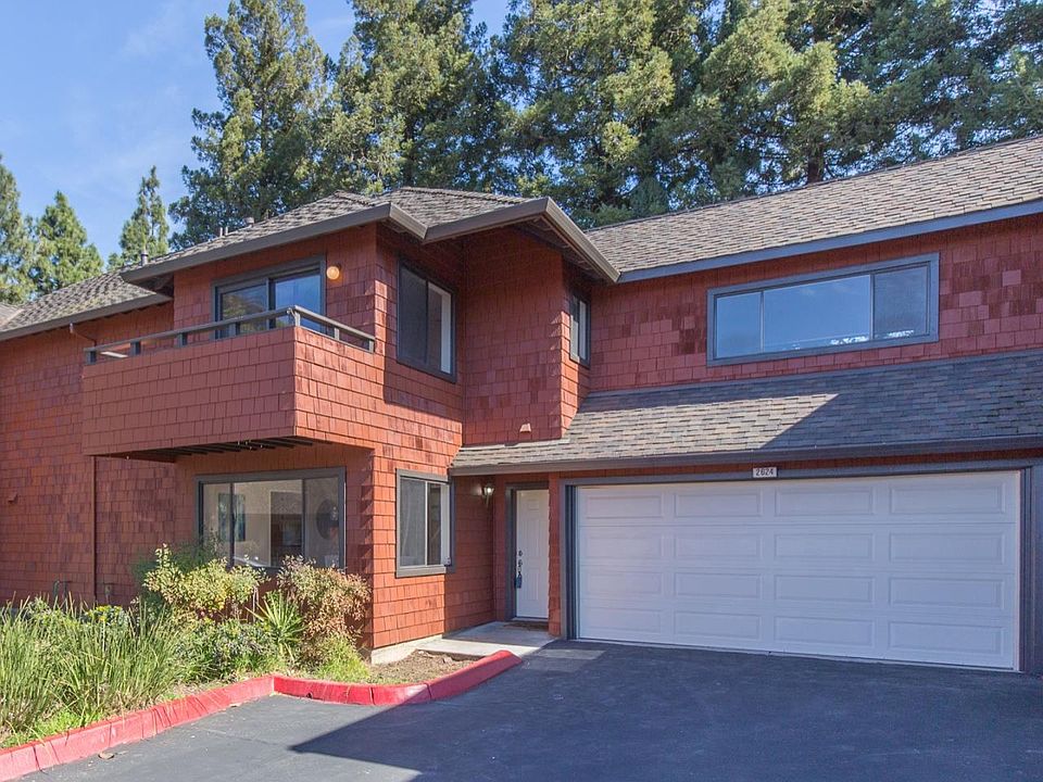 1st image of 2624 Village Ct